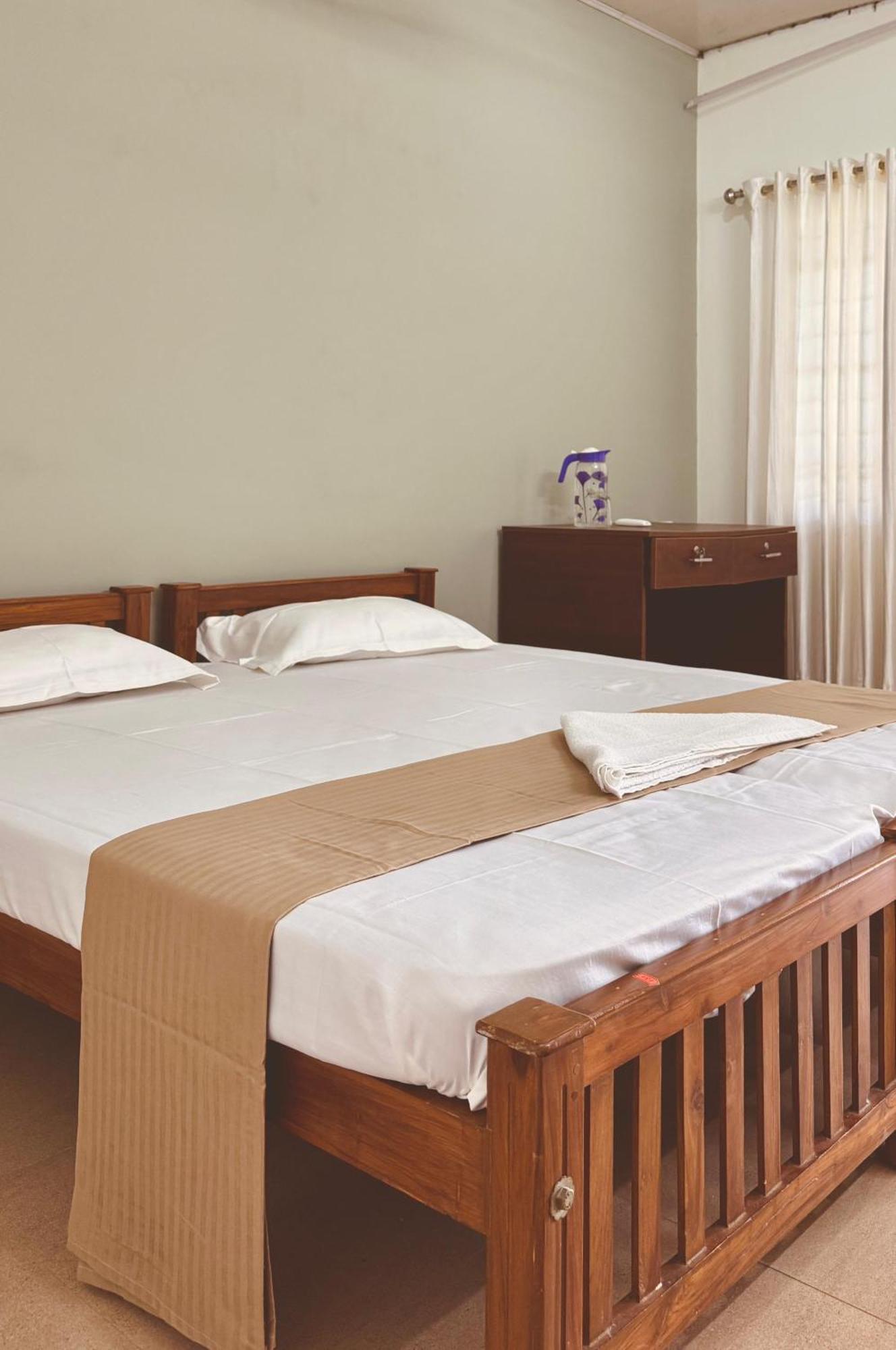 Pamba Inn Alappuzha Zewnętrze zdjęcie